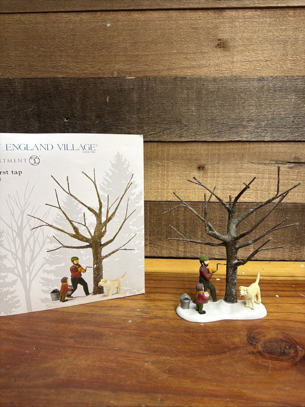 Dept 56 New England Village The First Tap 4044829 In Box